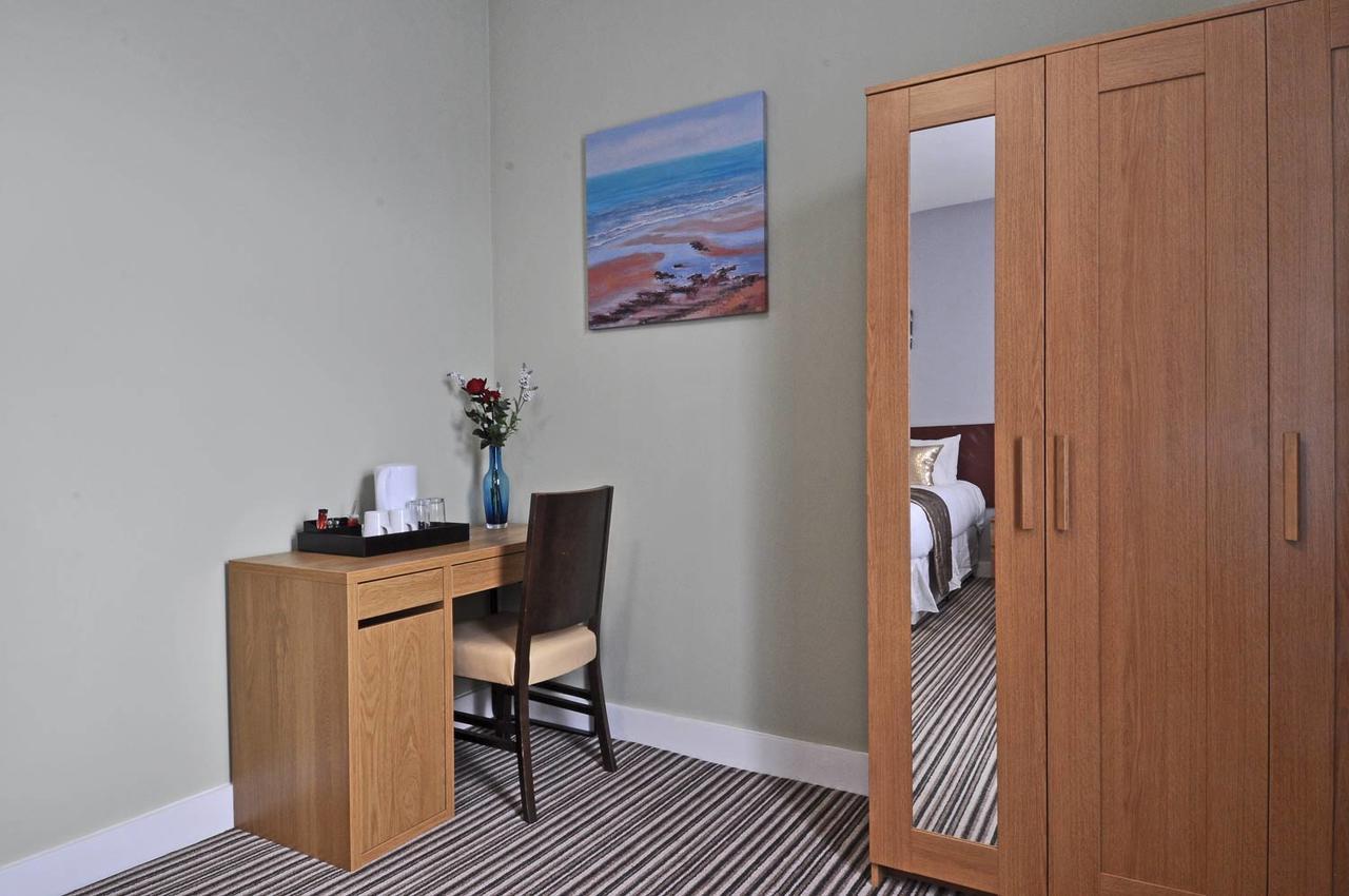 Rbs Hotel Rochester  Bagian luar foto